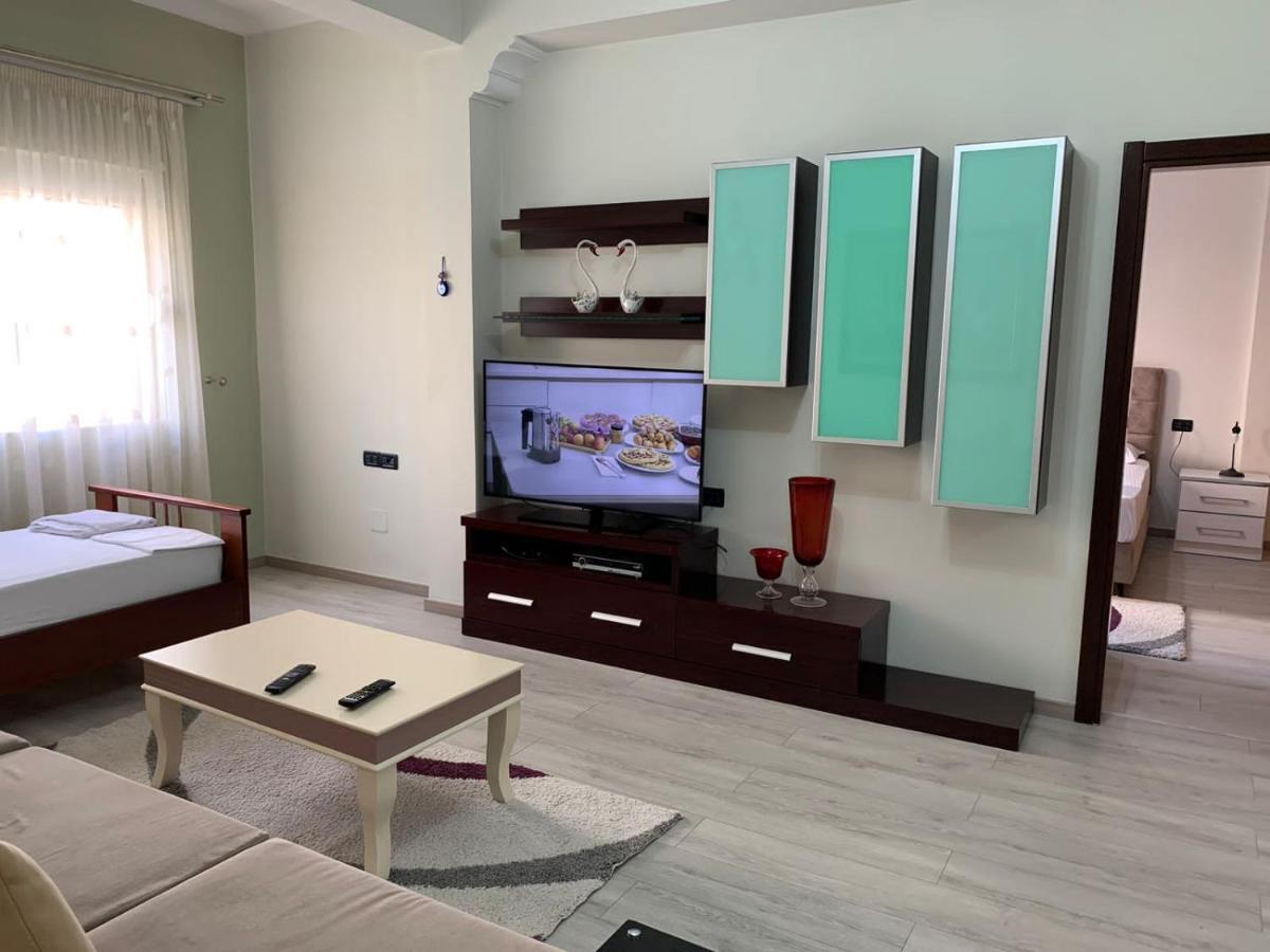 Dadaj Apartments Σαράντα Εξωτερικό φωτογραφία