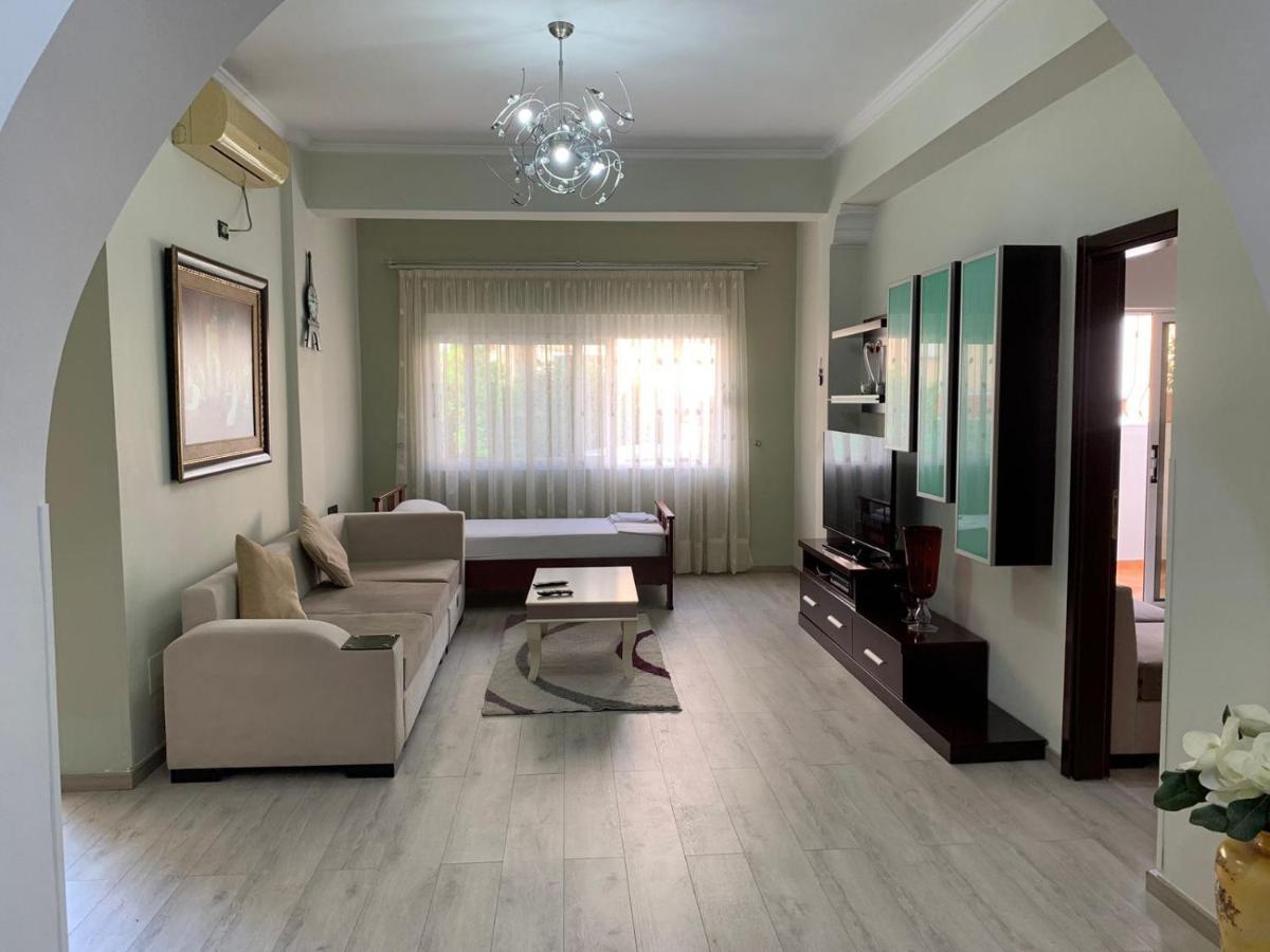 Dadaj Apartments Σαράντα Εξωτερικό φωτογραφία